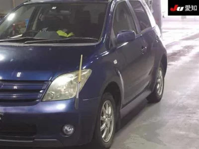 Toyota IST