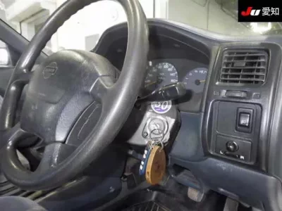 Nissan PULSAR