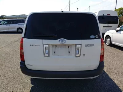 Toyota SUCCEED
