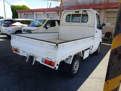 Nissan CLIPPER TRUCK