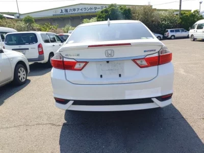 Honda GRACE