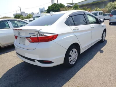 Honda GRACE