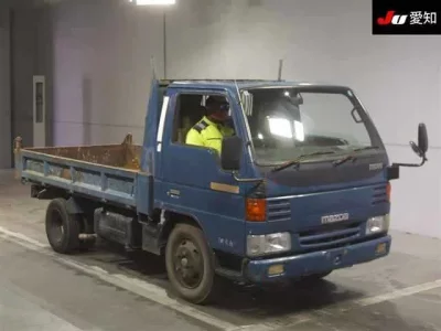 Mazda TITAN