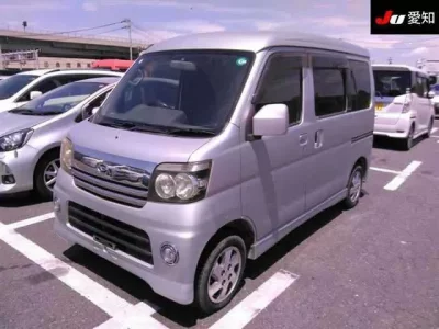 Daihatsu Atrai Wagon