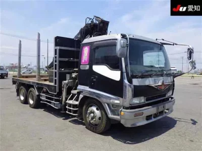 Isuzu TRUCK