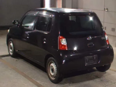 Daihatsu Esse