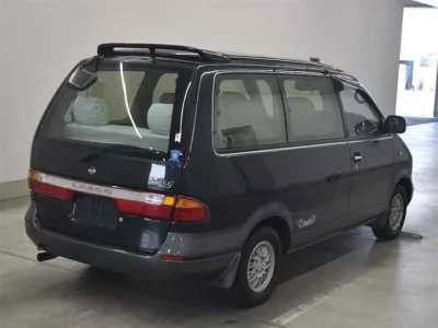 Nissan LARGO
