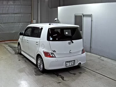Toyota BB