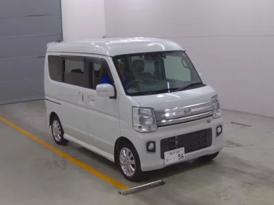 Nissan CLIPPER RIO