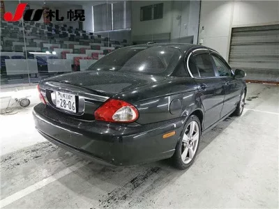 Jaguar X TYPE