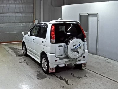 Daihatsu TERIOS KID