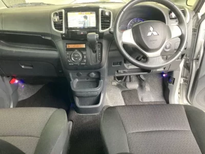 Mitsubishi DELICA D2