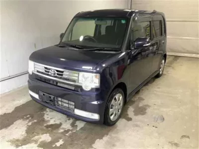 Toyota PIXIS SPACE