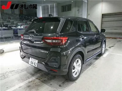 Daihatsu ROCKY
