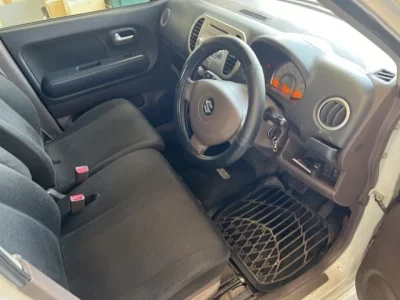 Suzuki MRWAGON