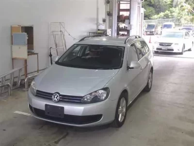 Volkswagen GOLF VARIANT