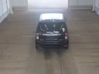 Toyota COROLLA RUMION