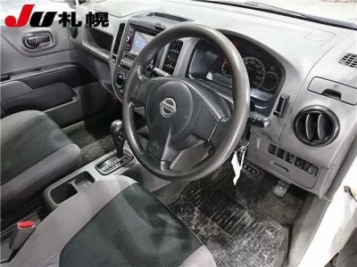 Nissan AD