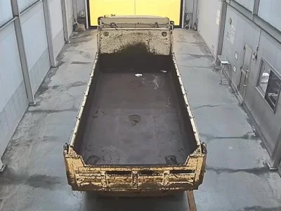 Isuzu TRUCK