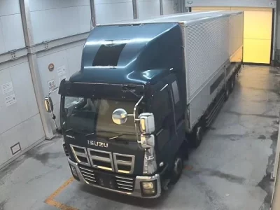 Isuzu TRUCK