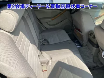 Nissan STAGEA
