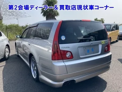 Nissan STAGEA