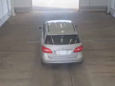 Mercedes-Benz B CLASS