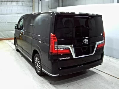 Toyota GRANACE