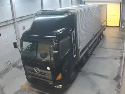 Hino TRUCK
