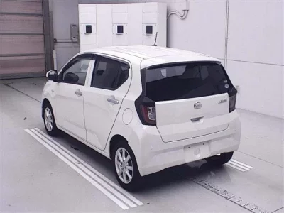 Daihatsu MIRA E S