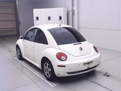 Volkswagen NEW BEETLE