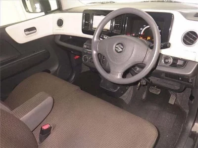 Suzuki MRWAGON