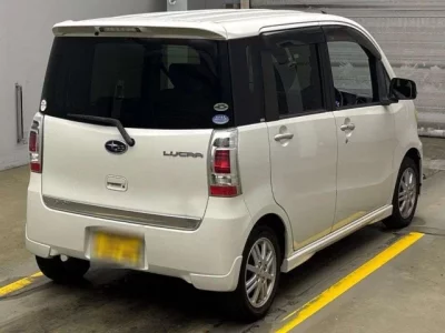 Subaru LUCRA