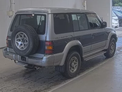 Mitsubishi PAJERO