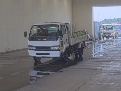 Isuzu JUSTON