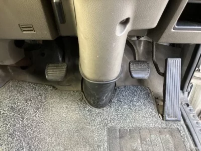 Nissan TRUCK