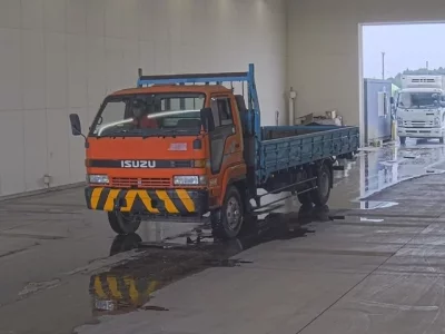 Isuzu JUSTON