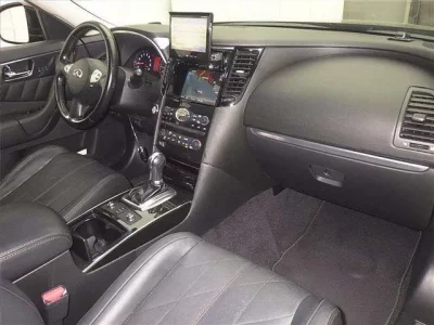 Nissan INFINITI