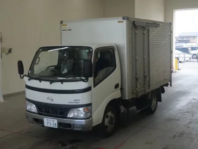 Hino DUTRO