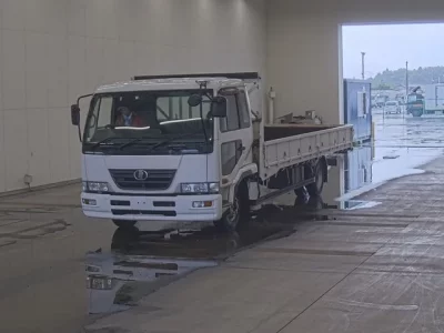 Nissan CONDOR