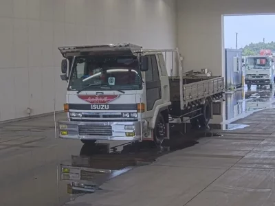 Isuzu FORWARD