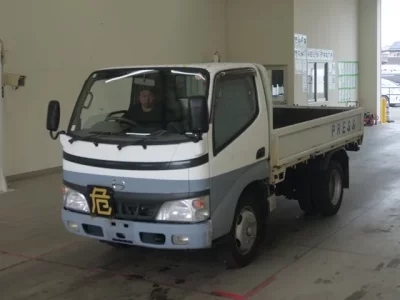 Hino DUTRO