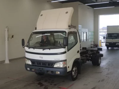 Hino DUTRO