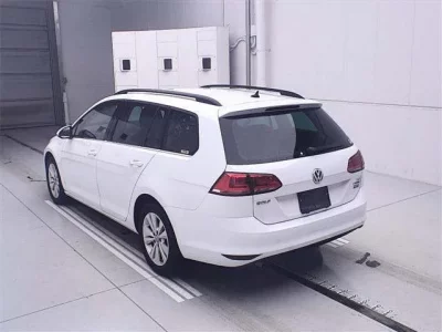 Volkswagen GOLF VARIANT