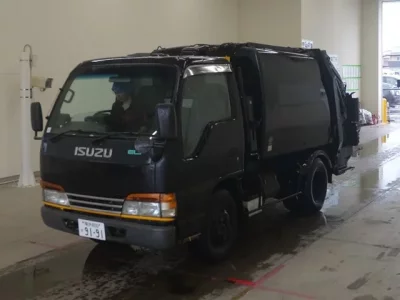 Isuzu ELF