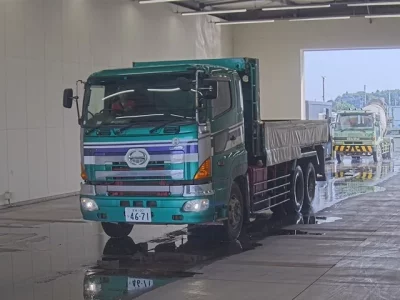 Hino PROFIA
