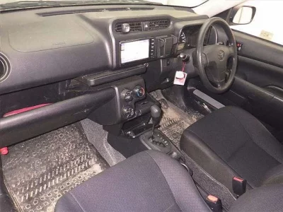Toyota SUCCEED