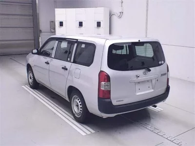 Toyota SUCCEED