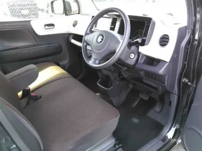 Suzuki MRWAGON