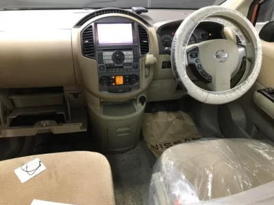 Nissan LAFESTA